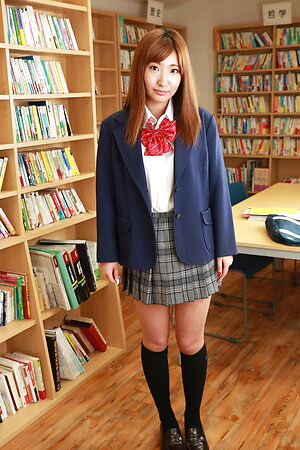 Naughty Misaki Asuka shows her panties in the library