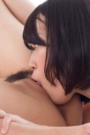 Tsukushi Mamiya and Yukie Sawamoto body licking