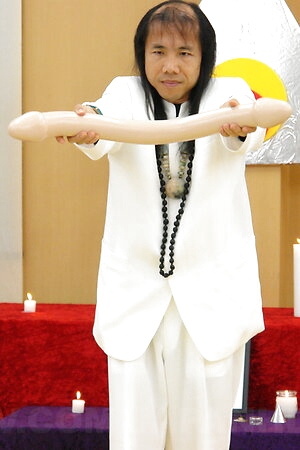 Ami Maeshima pictures