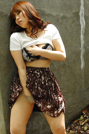 Eri Makino sucks cock, licks her huge tits and is fucked in the nature