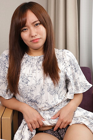 Welcome to our new model Mimi Inamura