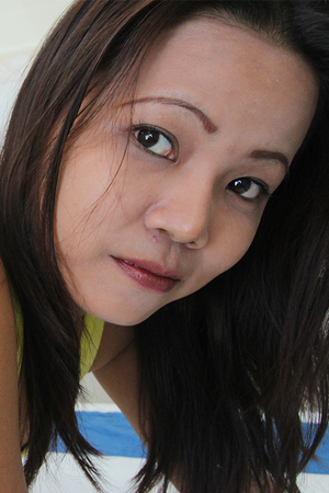 Natural hairy pussy Viet MILF Giaw gets drilled by new white friend